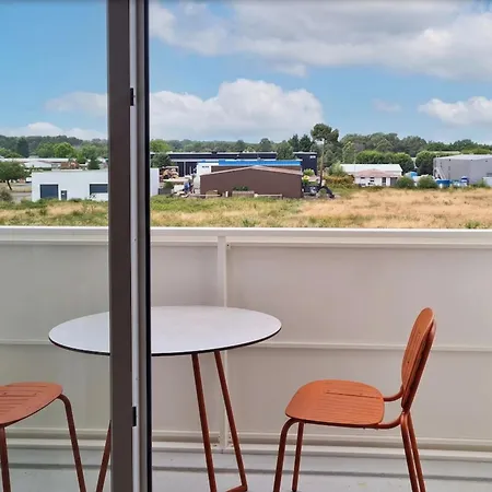 Apartahotel Luminous With Balcony And Parking La Teste-de-Buch